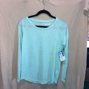 Columbia long sleeve shirt